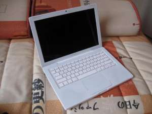 Apple MacBook Pro 15,4 "������� Retina - ����������� 1
