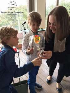 Au pair  (  ) -  1