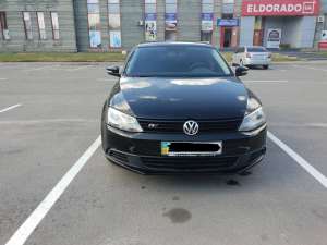 Volkswagen jetta'12. -  1