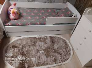Кровать Киндер Кул детская кровать с бортиком съемным Доставка Бесплатная - изображение 1