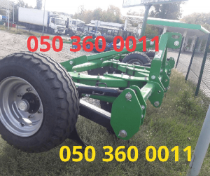 ����� ���� �� ���������������� ��-10 Agrolend, � ������� - ����������� 1