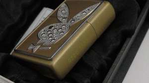 ������ Zippo Lighter Playboy Limited Edition Gold & Swarovski - ����������� 1