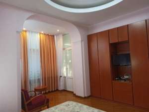 ������ �������� �������� �� ��������, ���� - ����������� 1