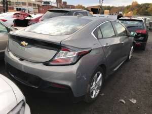 �������� �������� �� ������ Chevrolet Volt LT 2017 - ����������� 1