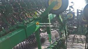 ����������� ������ John Deere 400 - 9,6 � - ����������� 1