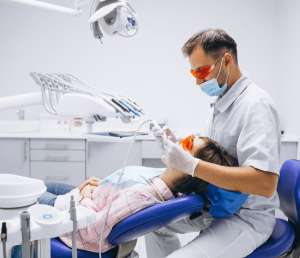 ������������ ������ � ������ ���������������� ������������ � ����������� �First Family Dental Studio� - ����������� 1